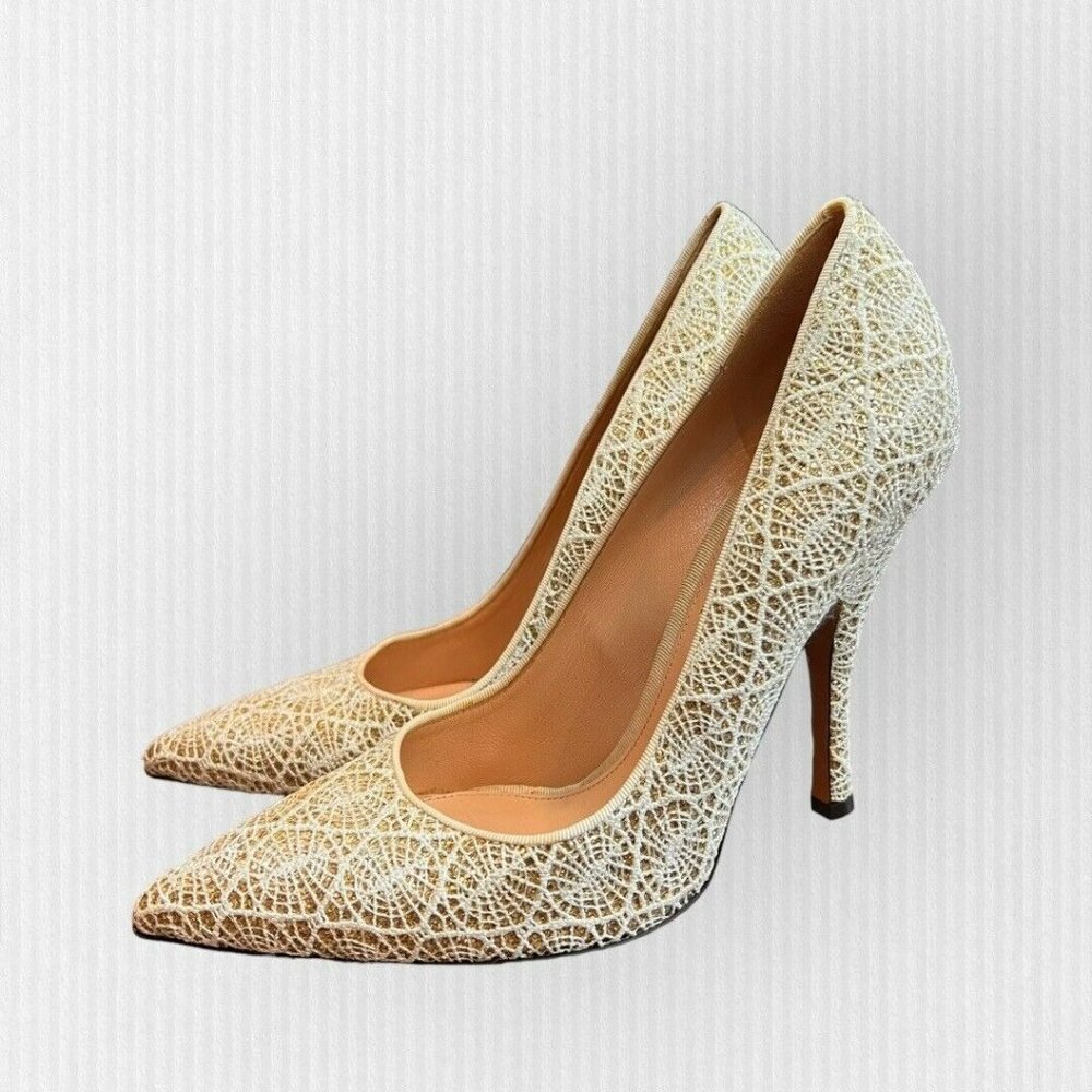 Palter DeLiso Kiss Ivory Heirloom Lace Gold Glitter Pump Size Italy‎ 37 US 6.5